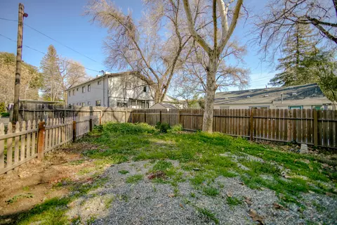 320 Lincoln St, Red Bluff, CA 96080 photo 16