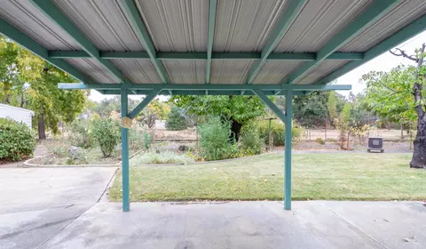 5451 Elm Ln, Redding, CA 96001 photo 23