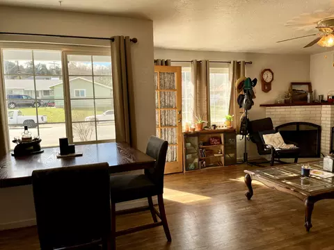 2270 Knobcone Ave, Anderson, CA 96007 photo 5