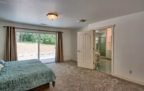 13283 Pala Mesa Cir, Redding, CA 96003 photo 21
