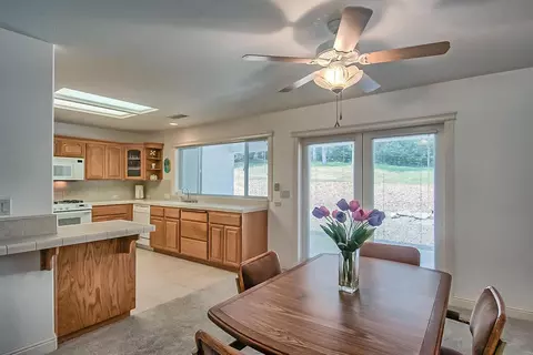 13283 Pala Mesa Cir, Redding, CA 96003 photo 11
