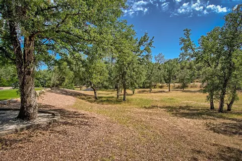 13283 Pala Mesa Cir, Redding, CA 96003 photo 6