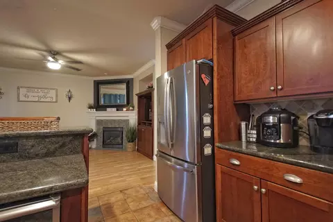 1364 Empress Ln, Redding, CA 96002 photo 11