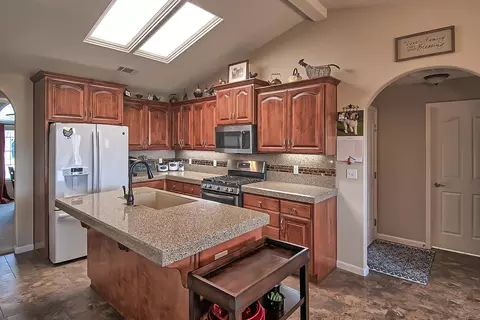 4130 Sunglow Dr, Redding, CA 96001 photo 8