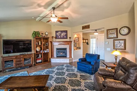 4130 Sunglow Dr, Redding, CA 96001 photo 5