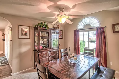 4130 Sunglow Dr, Redding, CA 96001 photo 6