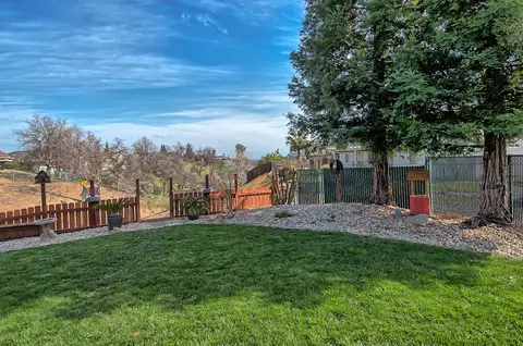 4130 Sunglow Dr, Redding, CA 96001 photo 23