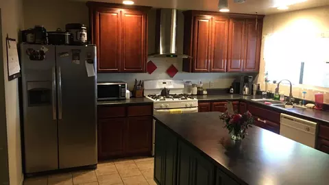 458 Rome Ave, Redding, CA 96001 photo 2