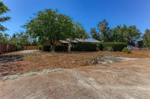 19745 Midland Dr, Redding, CA 96003 photo 68