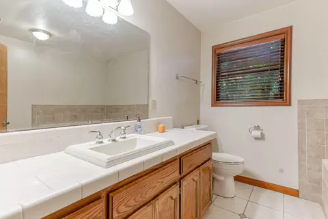 19745 Midland Dr, Redding, CA 96003 photo 40