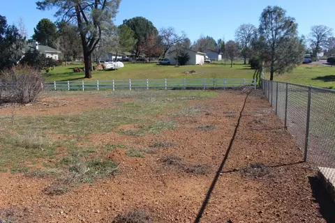 19745 Midland Dr, Redding, CA 96003 photo 56