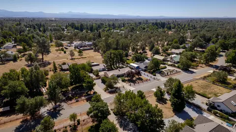 19745 Midland Dr, Redding, CA 96003 photo 70