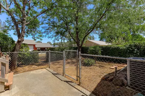 19745 Midland Dr, Redding, CA 96003 photo 48