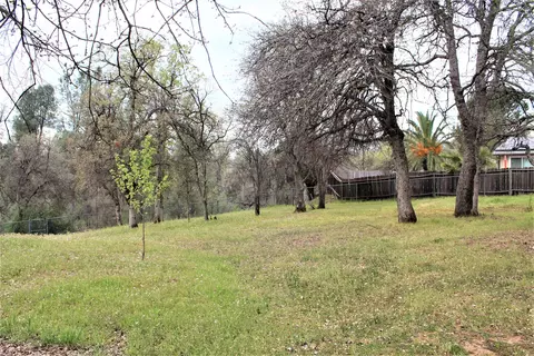 3749 Magnums Way, Redding, CA 96003 photo 6