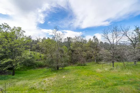 18352 View Point Dr, Anderson, CA 96007 photo 25