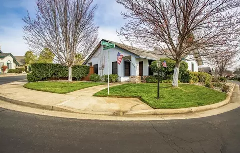 237 Vintage Path, Redding, CA 96003 photo 4