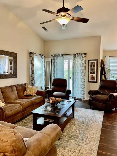 237 Vintage Path, Redding, CA 96003 photo 7