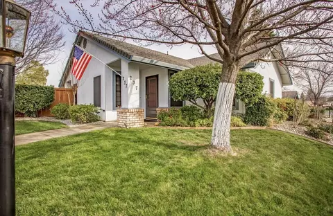 237 Vintage Path, Redding, CA 96003 photo 1