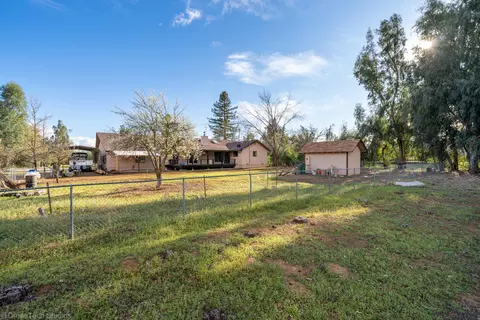 8342 Green Acres Ln, Redding, CA 96002 photo 30