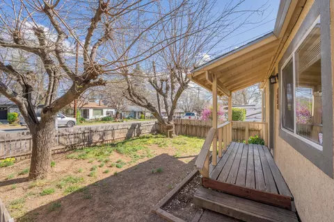 4650 Cedars Rd, Redding, CA 96001 photo 7