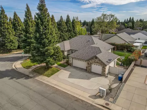 2887 Montana Sky Dr, Redding, CA 96002 photo 5