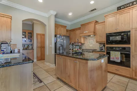 2887 Montana Sky Dr, Redding, CA 96002 photo 17