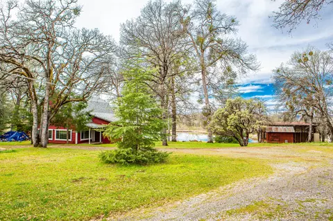 13808 Murphy Ln, Oak Run, CA 96069 photo 5