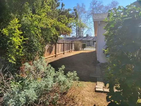 2290 Belladonna St, Redding, CA 96002 photo 24