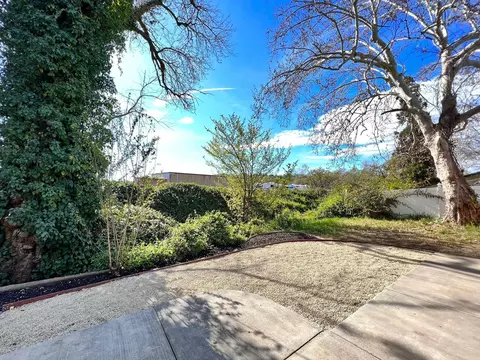 2601 Wyndham Ln, Redding, CA 96001 photo 21