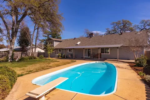 6804 Riata Dr, Redding, CA 96002 photo 20