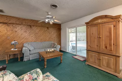 6804 Riata Dr, Redding, CA 96002 photo 11