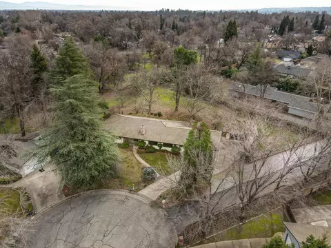 6585 Lucerne Ct, Redding, CA 96001 photo 56