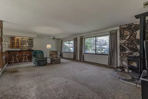 6585 Lucerne Ct, Redding, CA 96001 photo 19