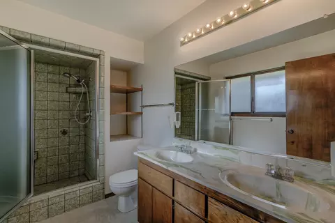 6585 Lucerne Ct, Redding, CA 96001 photo 42