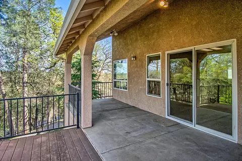 1252 Snowcap Trl, Redding, CA 96003 photo 23