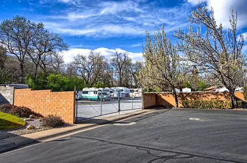 1252 Snowcap Trl, Redding, CA 96003 photo 35