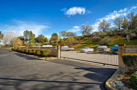 1252 Snowcap Trl, Redding, CA 96003 photo 34
