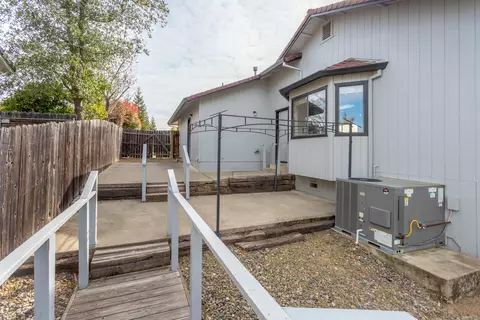 1974 Mary Lake Dr, Redding, CA 96001 photo 26