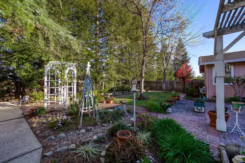 2447 Amethyst Way, Redding, CA 96003 photo 61