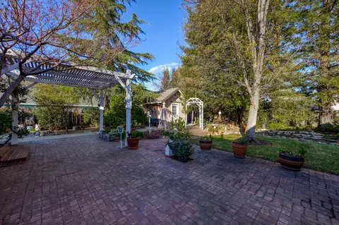 2447 Amethyst Way, Redding, CA 96003 photo 57