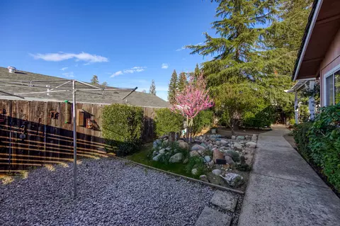 2447 Amethyst Way, Redding, CA 96003 photo 54