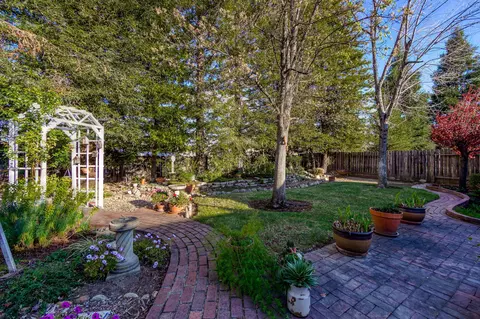 2447 Amethyst Way, Redding, CA 96003 photo 62
