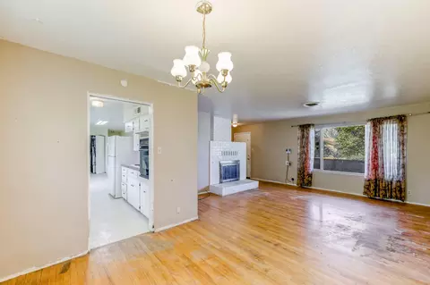 5075 Huntington, Redding, CA 96002 photo 6
