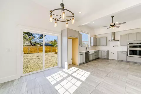 1846 Willis St, Redding, CA 96001 photo 11