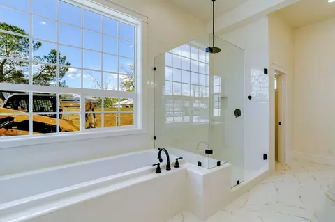 1846 Willis St, Redding, CA 96001 photo 20