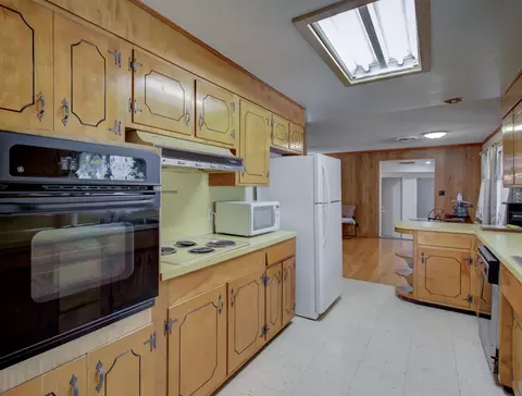 4056 Alta Mesa Dr, Redding, CA 96002 photo 11