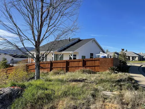 1460 White Water, Redding, CA 96003 photo 4