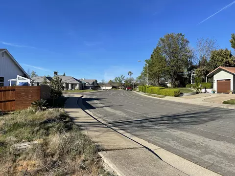 1460 White Water, Redding, CA 96003 photo 5