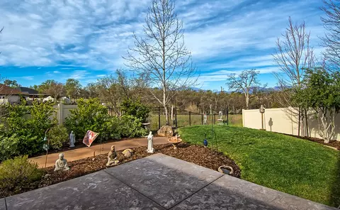 2007 Maudray Way, Redding, CA 96003 photo 32