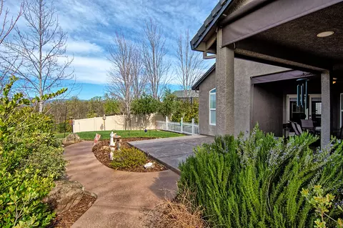 2007 Maudray Way, Redding, CA 96003 photo 39